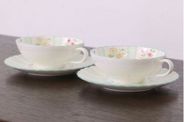 中古　ノリタケ(Noritake)　FLOROLA(フローローラ)　花柄　カップ&ソーサー2脚セット(洋食器)
