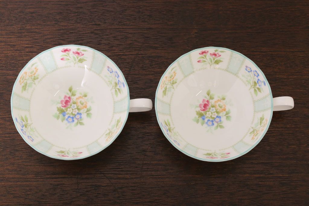 中古　ノリタケ(Noritake)　FLOROLA(フローローラ)　花柄　カップ&ソーサー2脚セット(洋食器)