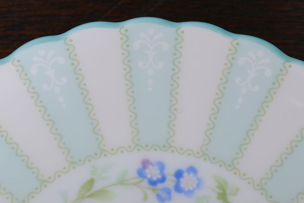 中古　ノリタケ(Noritake)　FLOROLA(フローローラ)　花柄　カップ&ソーサー2脚セット(洋食器)
