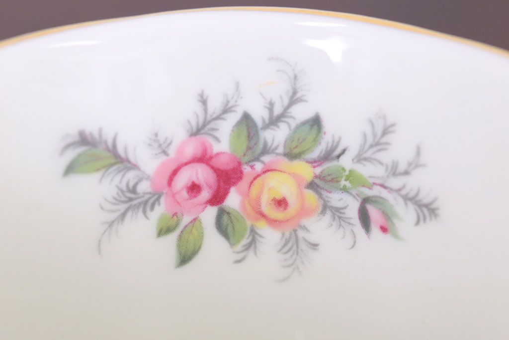 イギリス　PARAGON(パラゴン)　BRIDESMAID(ブライズメイド)　カップ&ソーサー4客セット(洋食器)