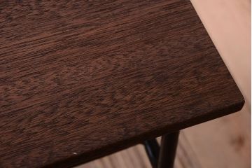アンティーク家具　シンプルな鉄脚サイドテーブル(1)
