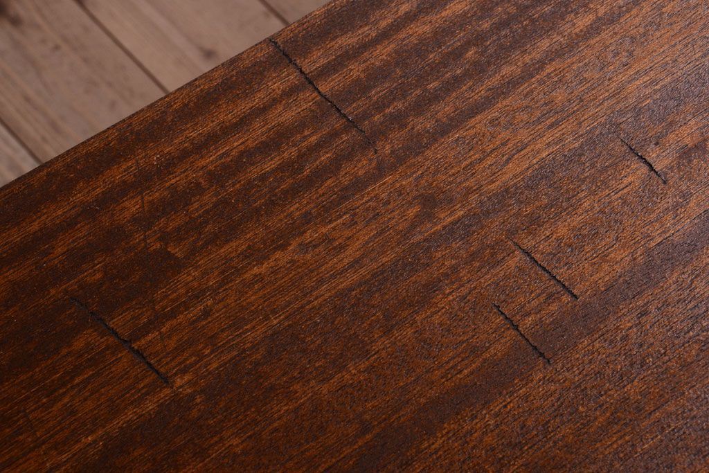 アンティーク家具　シンプルな鉄脚サイドテーブル(2)