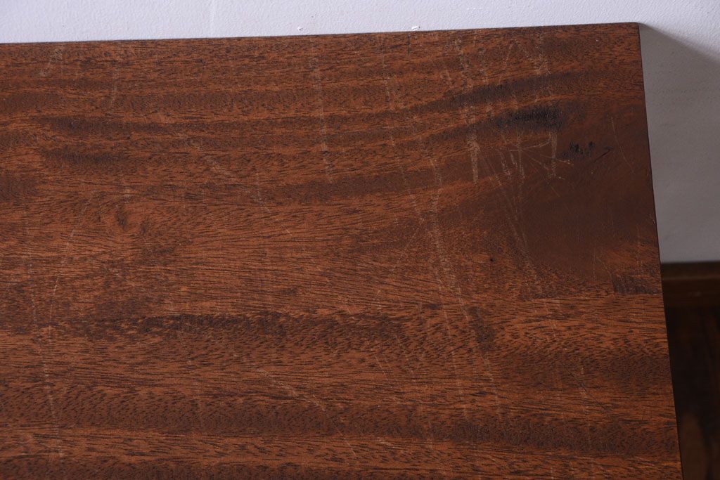 アンティーク家具　シンプルな鉄脚サイドテーブル(3)