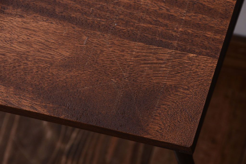 アンティーク家具　シンプルな鉄脚サイドテーブル(3)