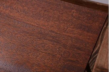 アンティーク家具　シンプルな鉄脚サイドテーブル