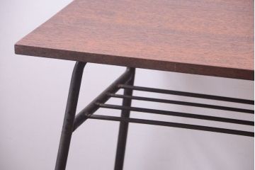 アンティーク家具　シンプルな鉄脚サイドテーブル