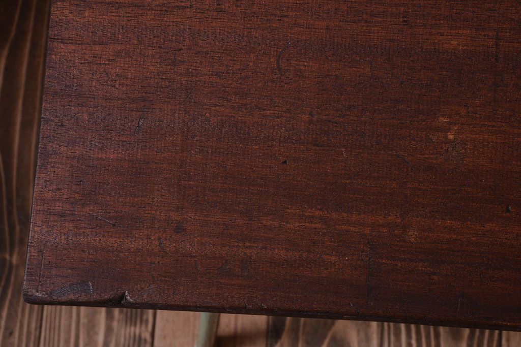 レトロ家具　昭和レトロ　シンプルな鉄脚サイドテーブル