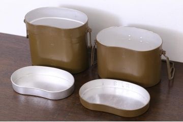旧日本軍　二重飯盒・水筒2点セット(R-022636)