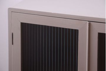 アンティーク家具　引き出し付き!モールガラス入りのおしゃれなペイント収納棚