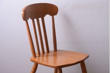 中古　飛騨産業　キツツキマーク　ダイニングチェア(1)