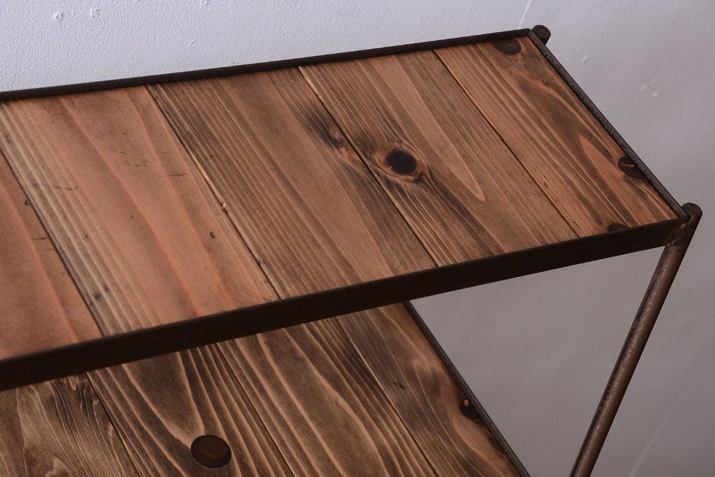 ラフジュ工房オリジナル アイアンフレームの台形ディスプレイラック