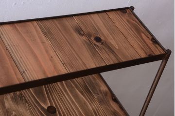 ラフジュ工房オリジナル アイアンフレームの台形ディスプレイラック