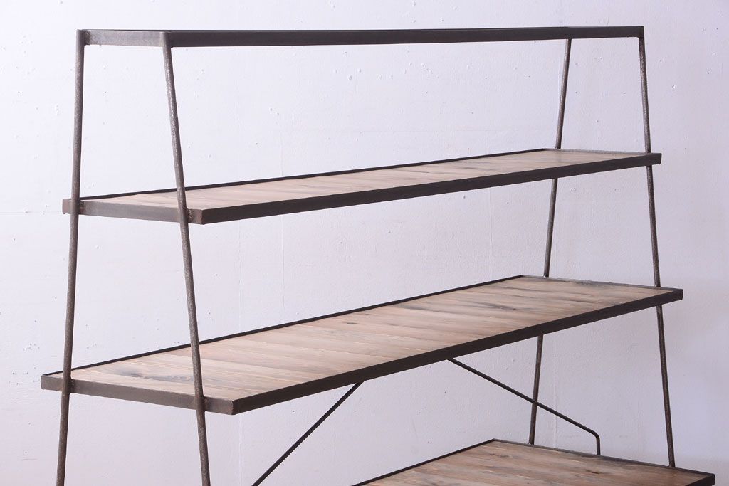 ラフジュ工房オリジナル アイアンフレームの台形ディスプレイラック