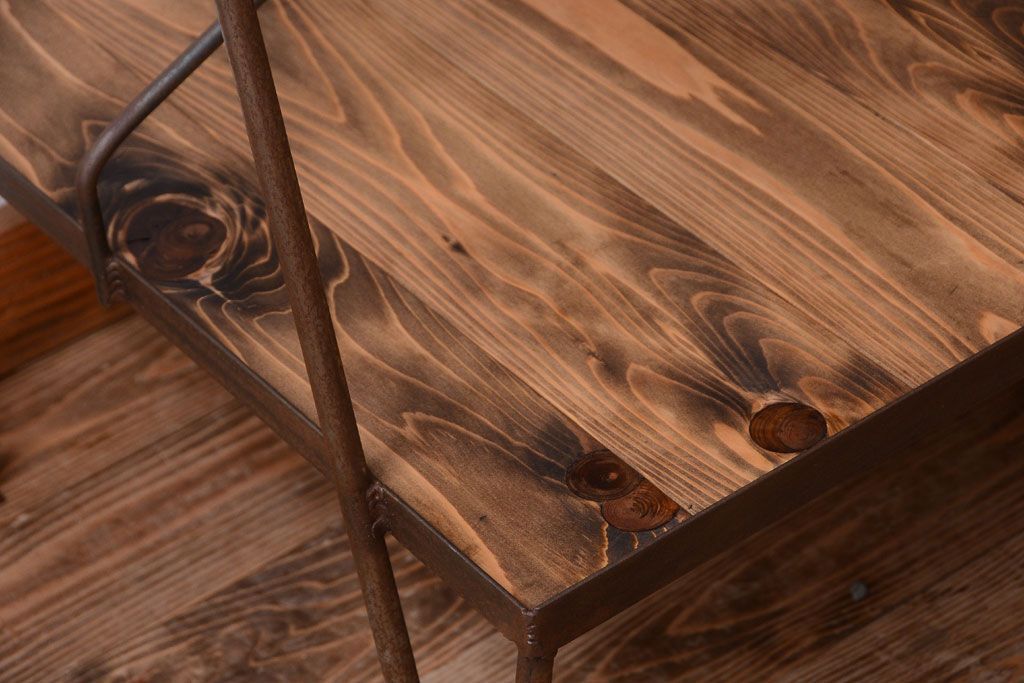 ラフジュ工房オリジナル アイアンフレームの台形ディスプレイラック