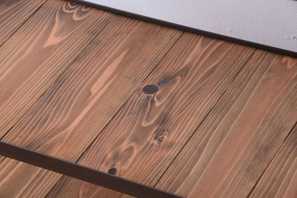 ラフジュ工房オリジナル アイアンフレームの台形ディスプレイラック