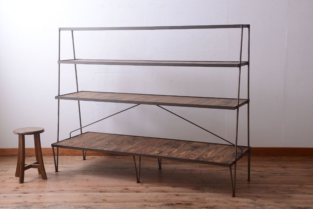 ラフジュ工房オリジナル アイアンフレームの台形ディスプレイラック