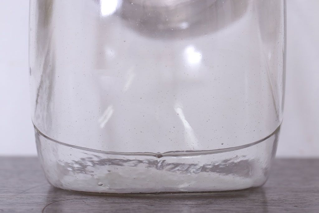 アンティーク雑貨　昭和レトロな古いガラスビン(猫瓶)