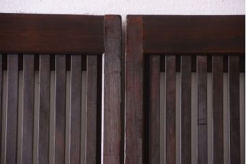 明治大正期　古民具・骨董　幅広!裏ガラス入り格子戸2枚セット