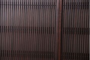 明治大正期　古民具・骨董　幅広!裏ガラス入り格子戸2枚セット