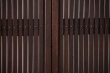 明治大正期　古民具・骨董　幅広!裏ガラス入り格子戸2枚セット