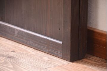 古民具・骨董　和モダンスタイル!古い木の上品な障子戸2枚セット(帯戸、玄関戸)