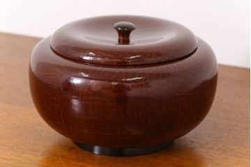 アンティーク雑貨　大正昭和期　古い木製の漆塗菓子鉢(大平)