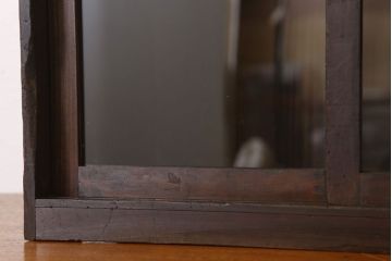 アンティーク家具　クリアガラス引き戸!古い木製の小さな収納棚