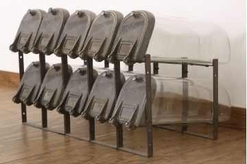 アンティーク雑貨　アンティーク　古い10連ガラス瓶　PERFECT-VESSEL