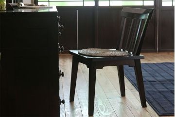 中古　北海道民芸家具　ベンチ型ダイニングチェア(定価約7万円)(3)