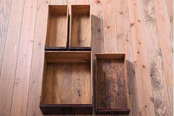 アンティーク家具　古民具・骨董　江戸期　凝った造りの米沢車箪笥