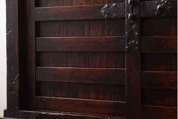 アンティーク家具　古民具・骨董　江戸期　凝った造りの米沢車箪笥