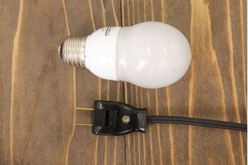 中古美品　松本民芸家具　A型フロアースタンド(定価約12万円)