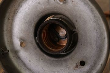 白いガラスの古いペンダントライト(天井照明)