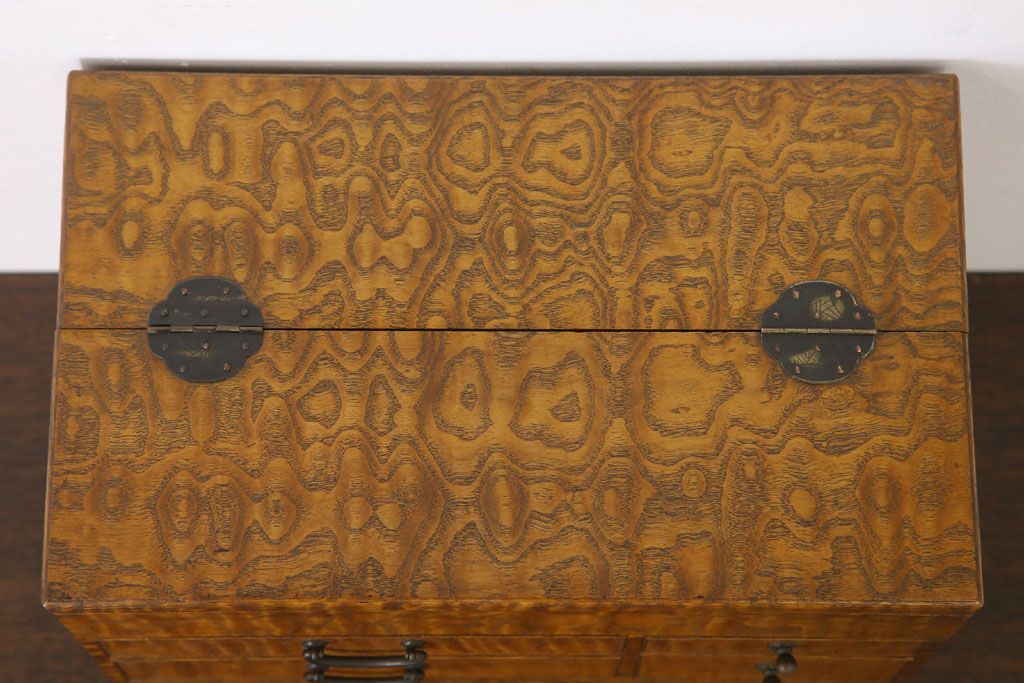 アンティーク雑貨　上質なアンティーク裁縫箱(小引き出し・小物入れ)(1)