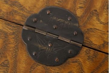 アンティーク雑貨　上質なアンティーク裁縫箱(小引き出し・小物入れ)(1)