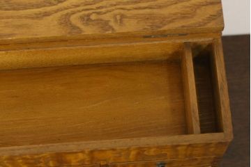 アンティーク雑貨　上質なアンティーク裁縫箱(小引き出し・小物入れ)(1)