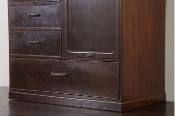 アンティーク家具　鏡付き!前面桑材の小引き出し(小さなドレッサー)