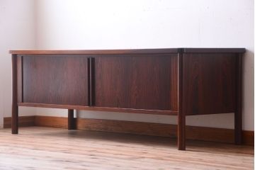 中古　Mobilia(モビリア)　ローズウッド材のローボード