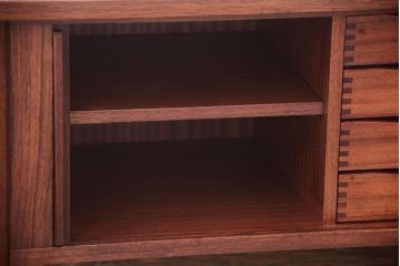 中古　Mobilia(モビリア)　ローズウッド材のローボード