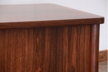 中古　Mobilia(モビリア)　ローズウッド材のローボード