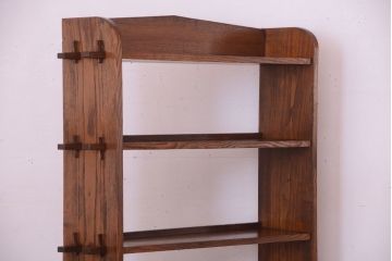 アンティーク家具　和製アンティークの楔(くさび)式本棚