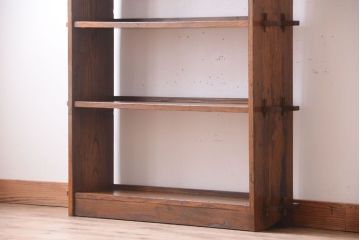 アンティーク家具　和製アンティークの楔(くさび)式本棚
