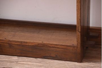 アンティーク家具　和製アンティークの楔(くさび)式本棚