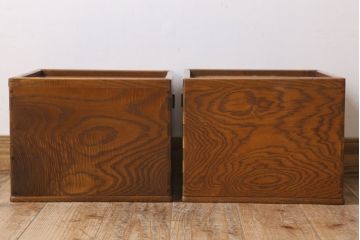 アンティーク雑貨　古いタモ材のアンティーク角火鉢2つセット