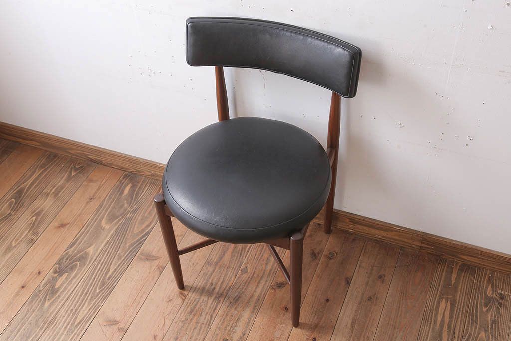 ヴィンテージ家具　北欧ビンテージ　G-PLAN(ジープラン)　Fresco(フレスコ)　サーキュラーチェア(ダイニングチェア)(1)