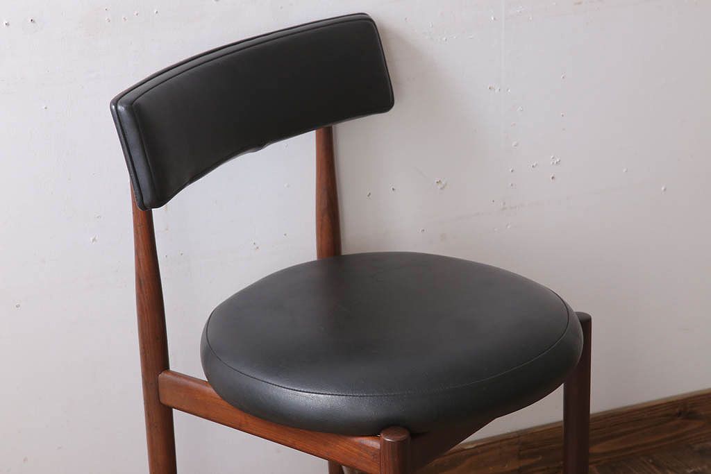 ヴィンテージ家具　北欧ビンテージ　G-PLAN(ジープラン)　Fresco(フレスコ)　サーキュラーチェア(ダイニングチェア)(1)