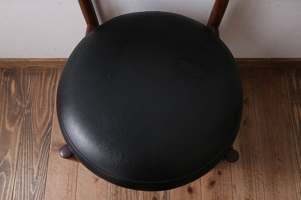 ヴィンテージ家具　北欧ビンテージ　G-PLAN(ジープラン)　Fresco(フレスコ)　サーキュラーチェア(ダイニングチェア)(1)