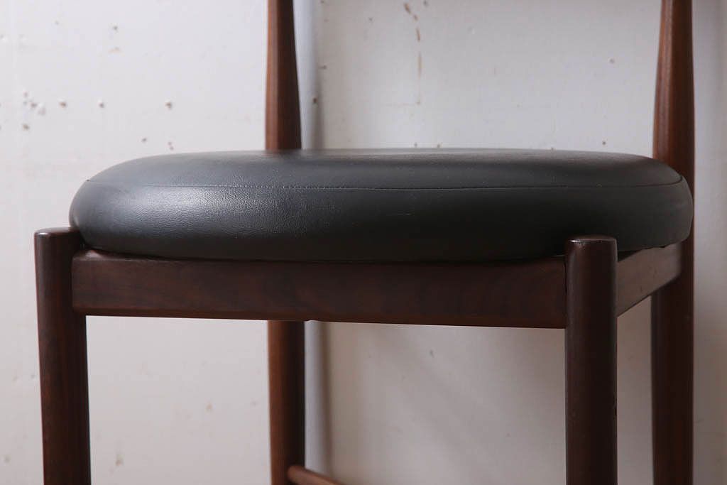 ヴィンテージ家具　北欧ビンテージ　G-PLAN(ジープラン)　Fresco(フレスコ)　サーキュラーチェア(ダイニングチェア)(1)