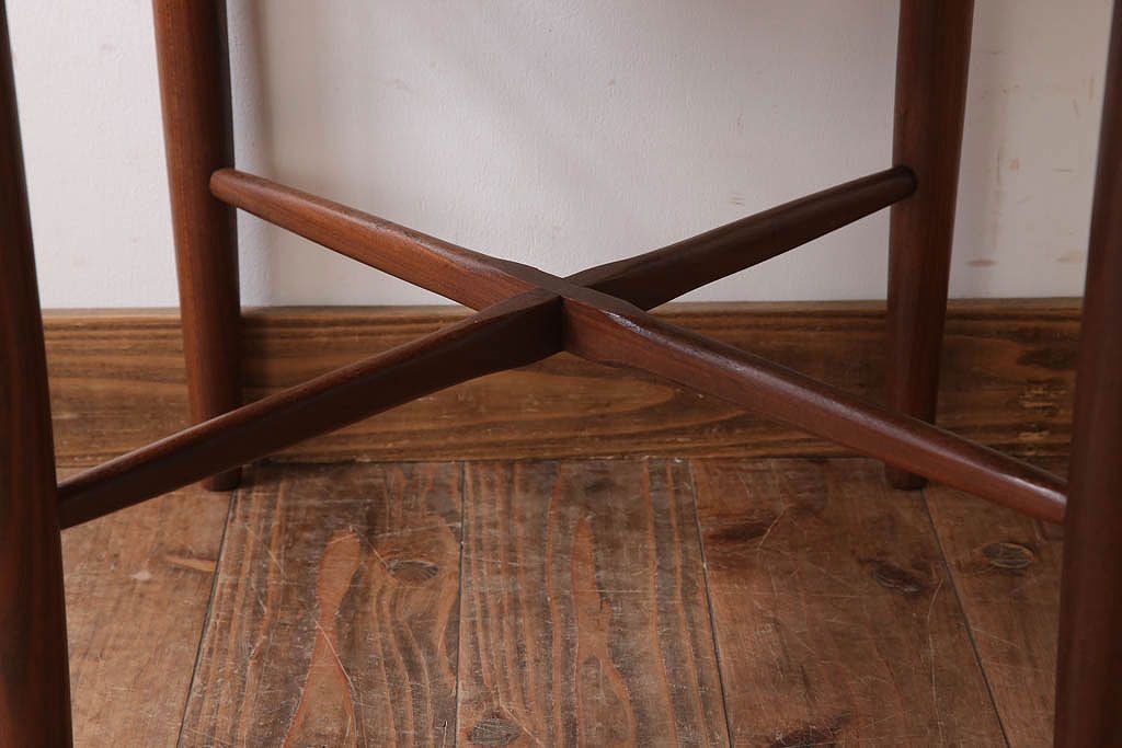 ヴィンテージ家具　北欧ビンテージ　G-PLAN(ジープラン)　Fresco(フレスコ)　サーキュラーチェア(ダイニングチェア)(1)