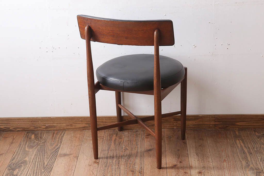 ヴィンテージ家具　北欧ビンテージ　G-PLAN(ジープラン)　Fresco(フレスコ)　サーキュラーチェア(ダイニングチェア)(1)